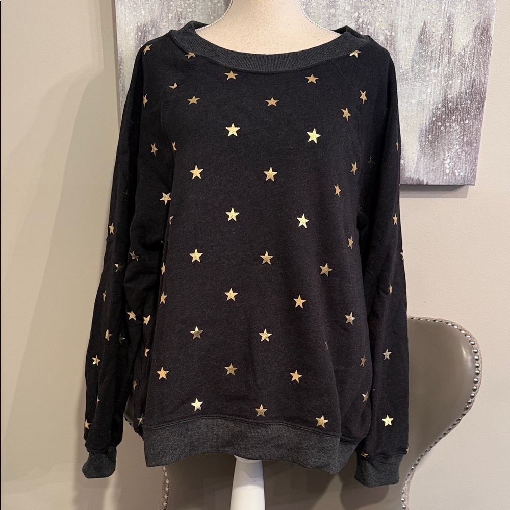 Wildfox black and gray crew neck sweatshirt with gold foil star print size large